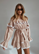 F55C6DE6 0965 4A3B 8B46 352B19B618B3 2